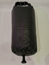 Charger l&#39;image dans la galerie, Camping Shower Portable Shower Outdoor Shower Solar Shower Bag

