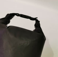 Cargar imagen en el visor de la galería, Camping Shower Portable Shower Outdoor Shower Solar Shower Bag
